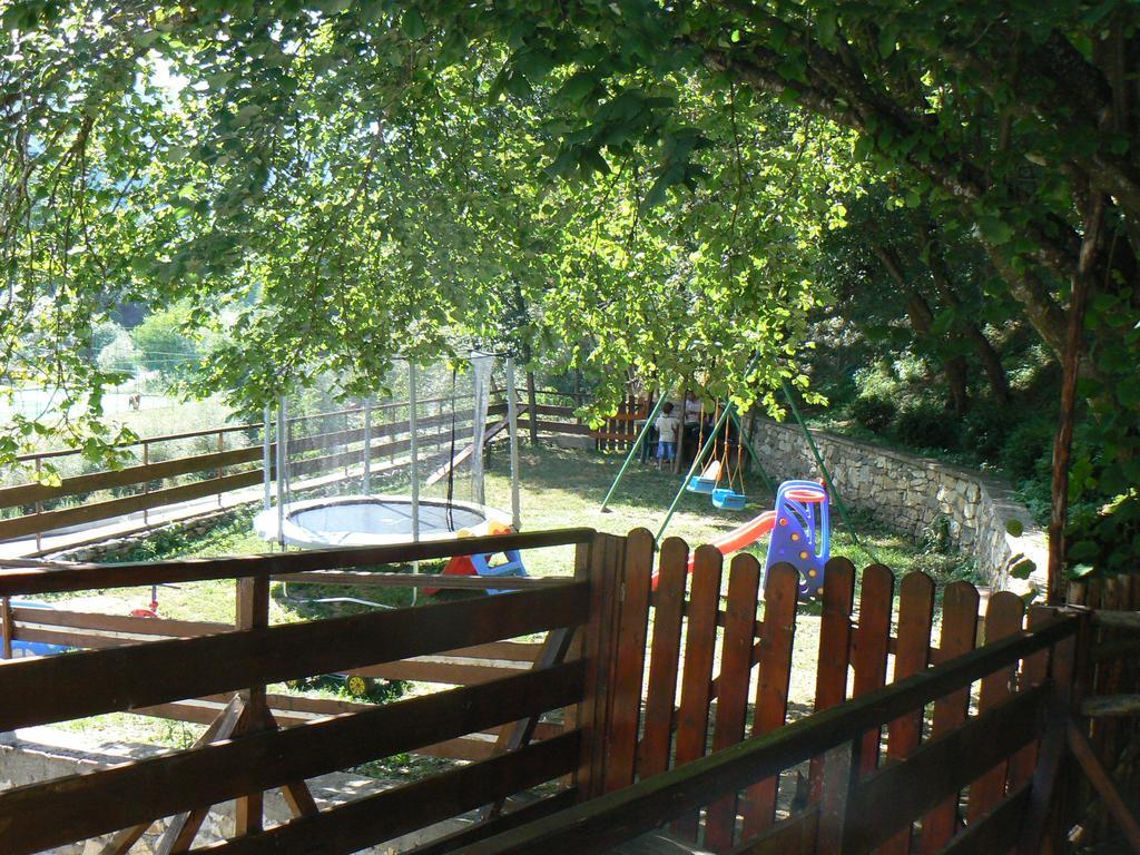 Fisherman'S Hut Family Hotel Beden Екстер'єр фото