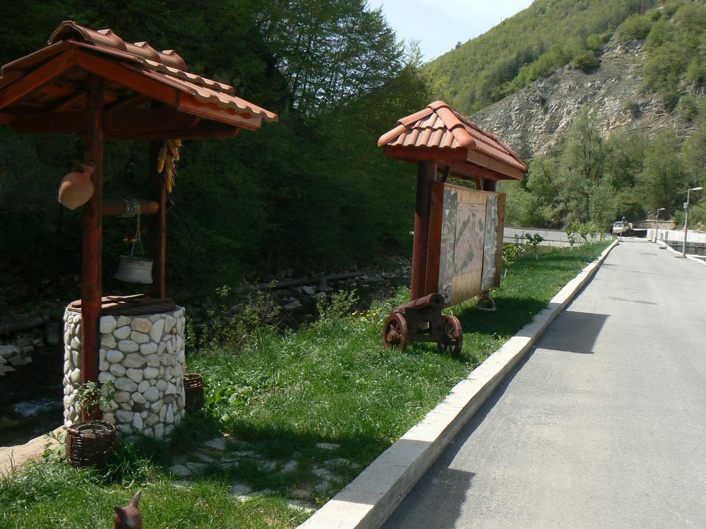 Fisherman'S Hut Family Hotel Beden Екстер'єр фото