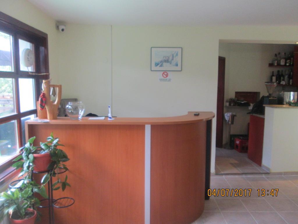 Fisherman'S Hut Family Hotel Beden Екстер'єр фото